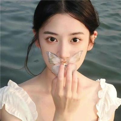 碧水美人鱼